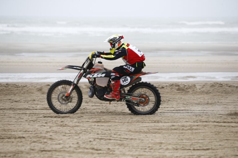 Objectif : Championnat du monde FIM des courses sur sables